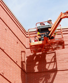 Attaching the wall brackets