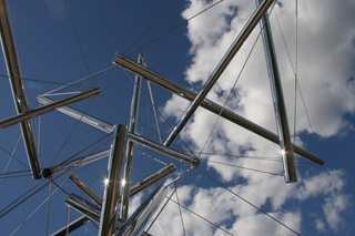 "B-Tree II" Kenneth Snelson